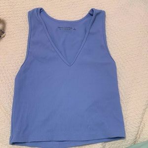 Ribbed v neck crop top